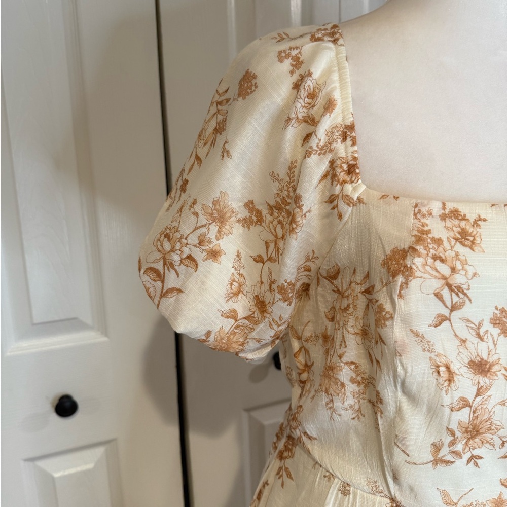 Blu Pepper,  Cottagecore Floral Puff Sleeve Tiered Dress, EUC, Size M - Picture 5 of 12